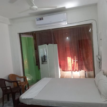 Parisha Residency- Temple Side Hotel Chidambaram Esterno foto