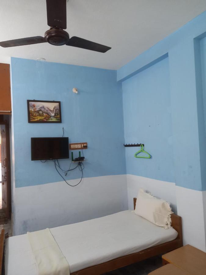 Parisha Residency- Temple Side Hotel Chidambaram Esterno foto