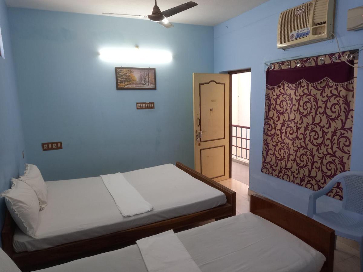 Parisha Residency- Temple Side Hotel Chidambaram Esterno foto