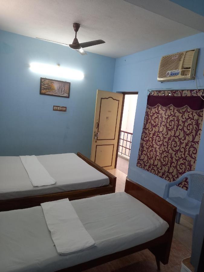 Parisha Residency- Temple Side Hotel Chidambaram Esterno foto